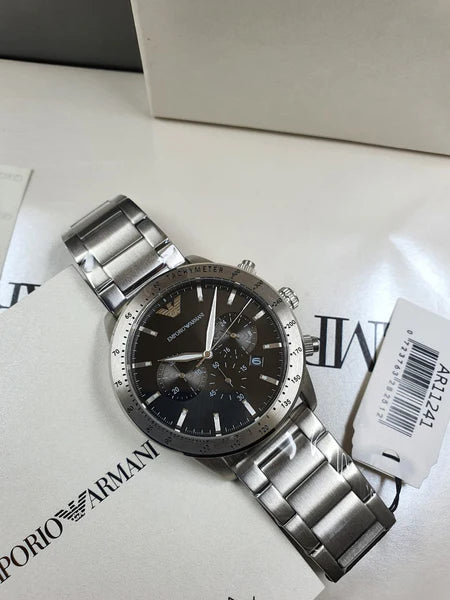 Emporio Armani Men's Analogue Quartz Watch with Stainless Steel Bracelet AR11241