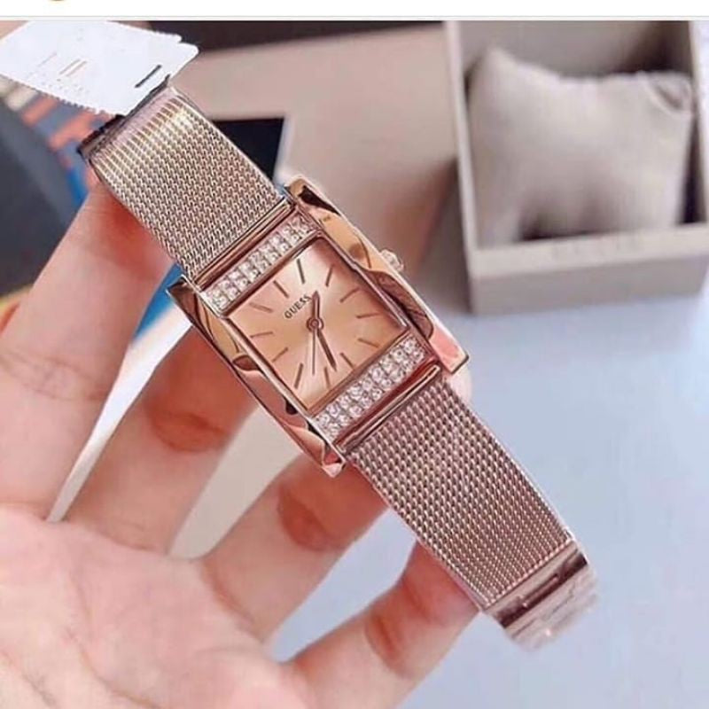 Guess Women’s Quartz Rose Gold Stainless Steel Rose Gold Dial 25mm Watch W0127L3